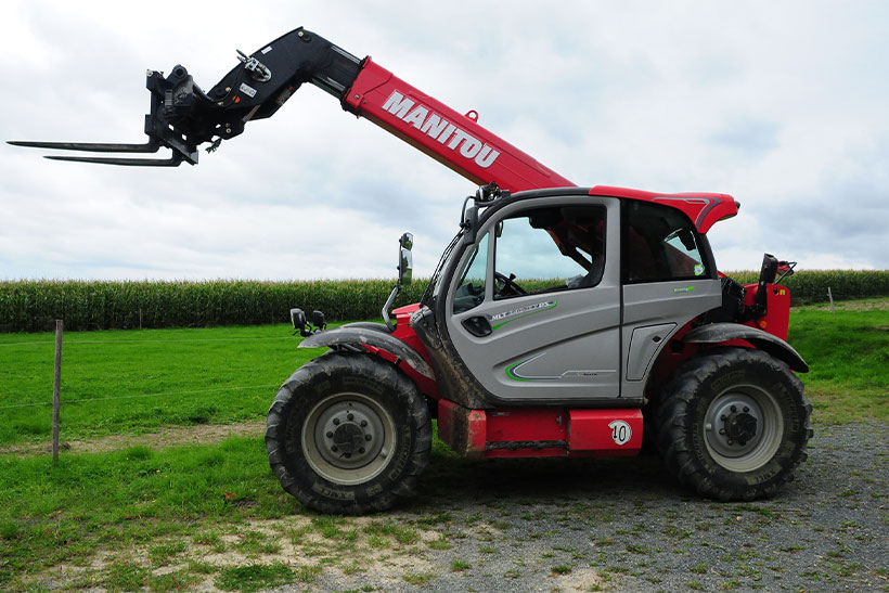 A Big Forklifter