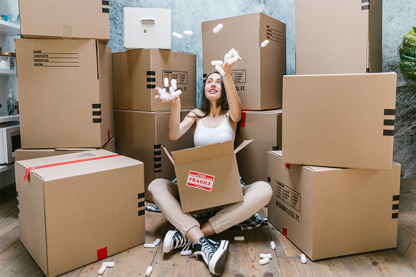 A Girl With Free Moving Boxes